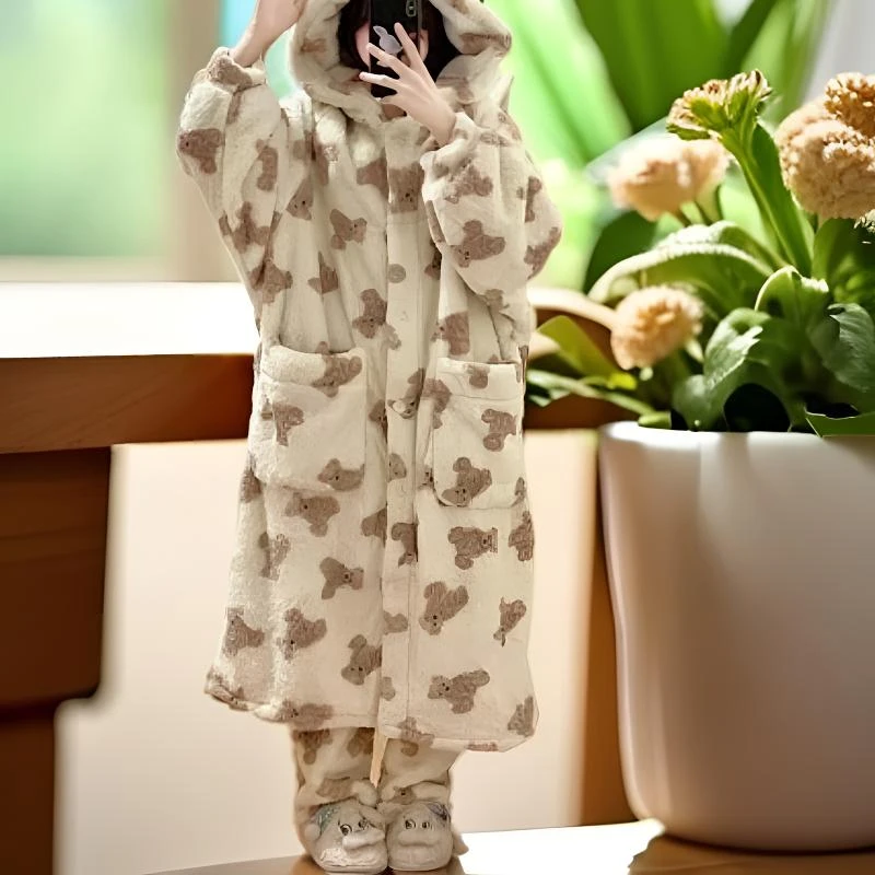 260-350斤 卡通小熊绒绒睡袍（单件没有裤子）