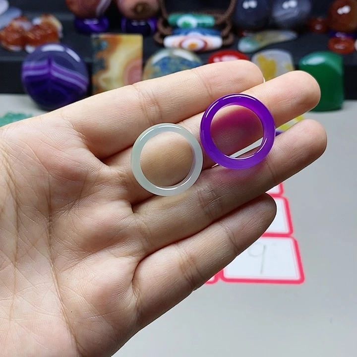玛瑙/玉髓吊坠(不含链)未镶嵌琴**鬼