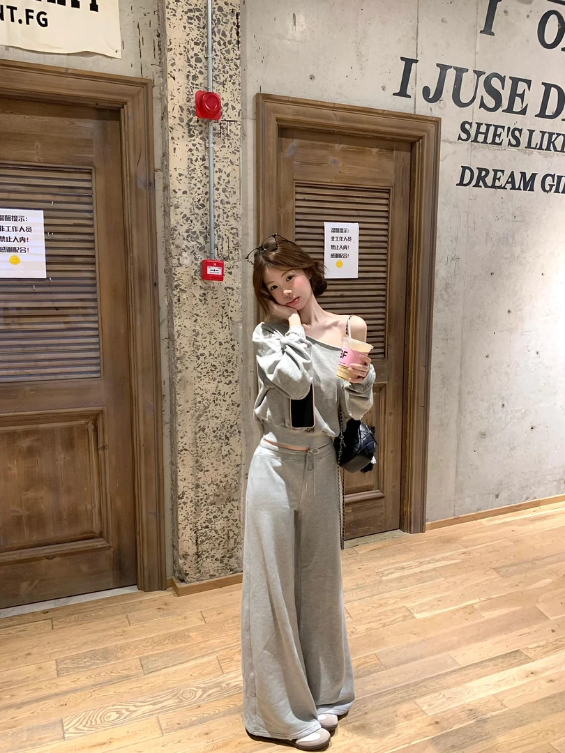 秋季新款纯欲慵懒风斜肩露肩纯色上衣时尚套装针织宽松阔腿休闲裤