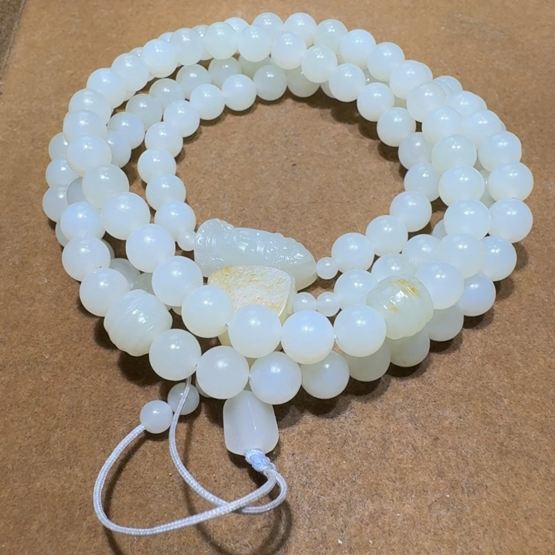 和田玉未镶嵌项链