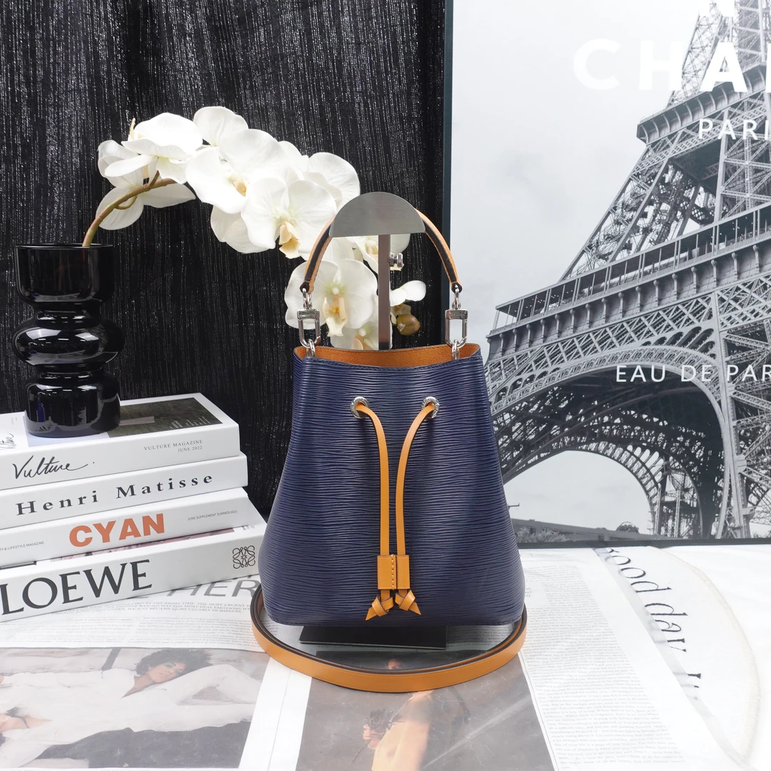 95新 LouisVuitton/路易威登 单肩包/T10287545