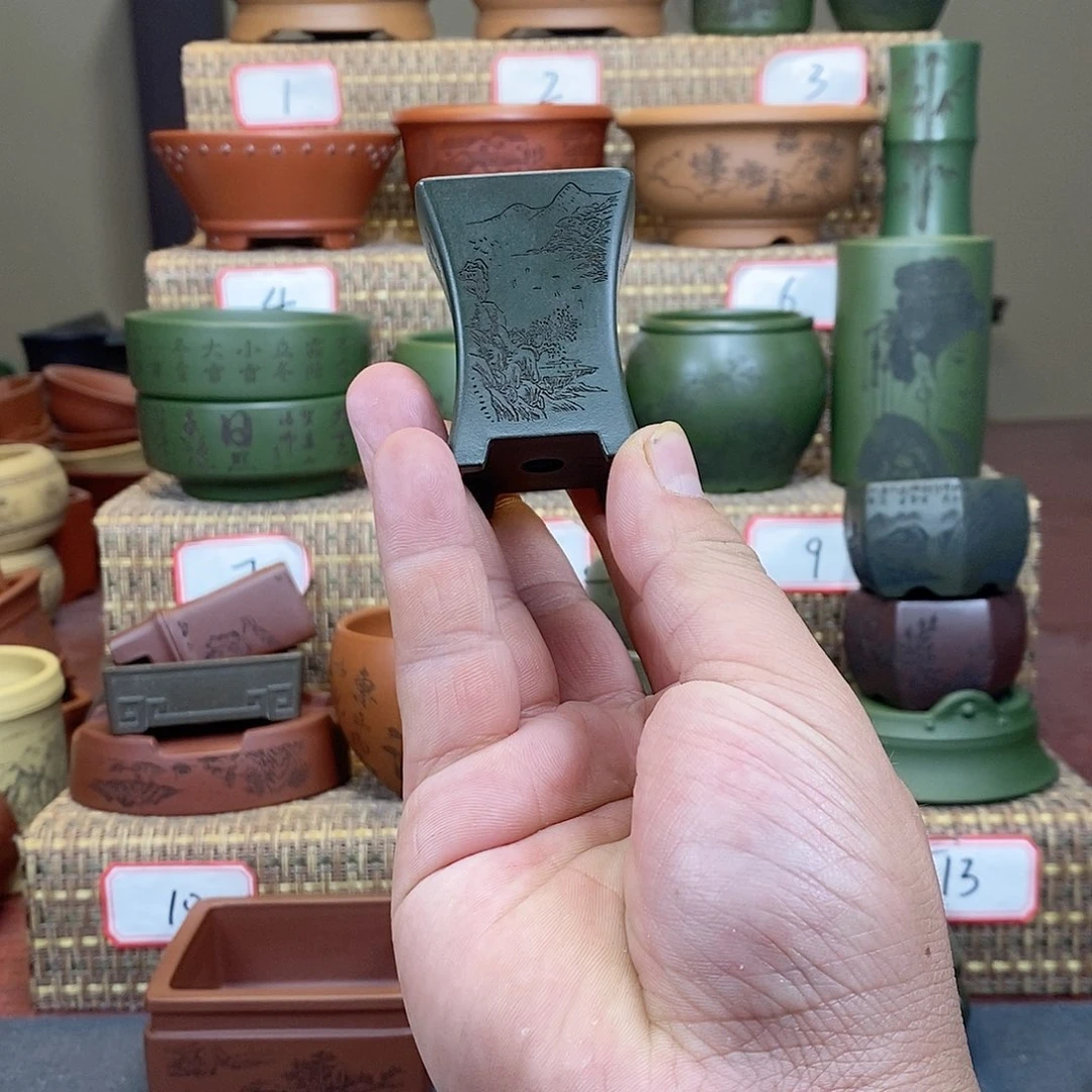 紫砂花盆我在等他