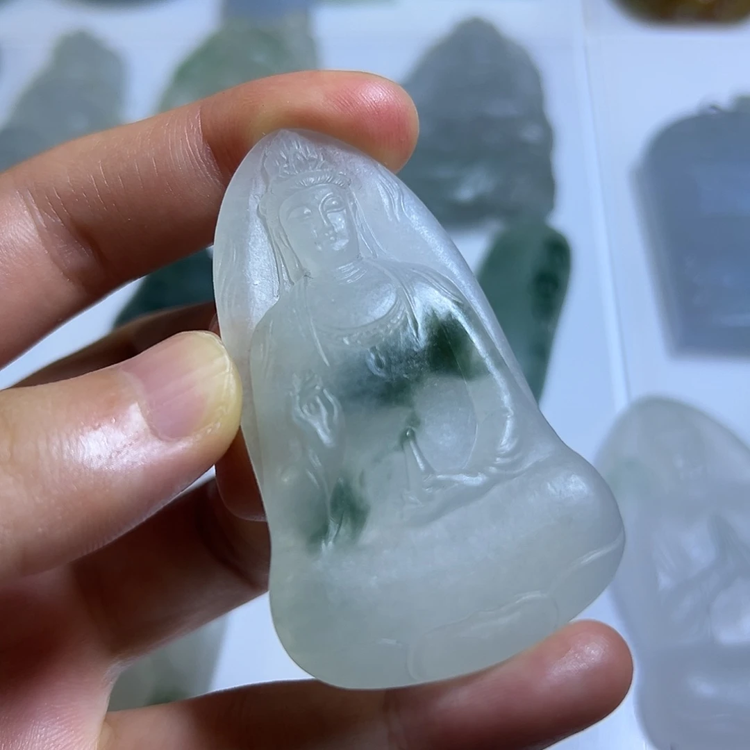 定制翡翠未镶嵌挂件