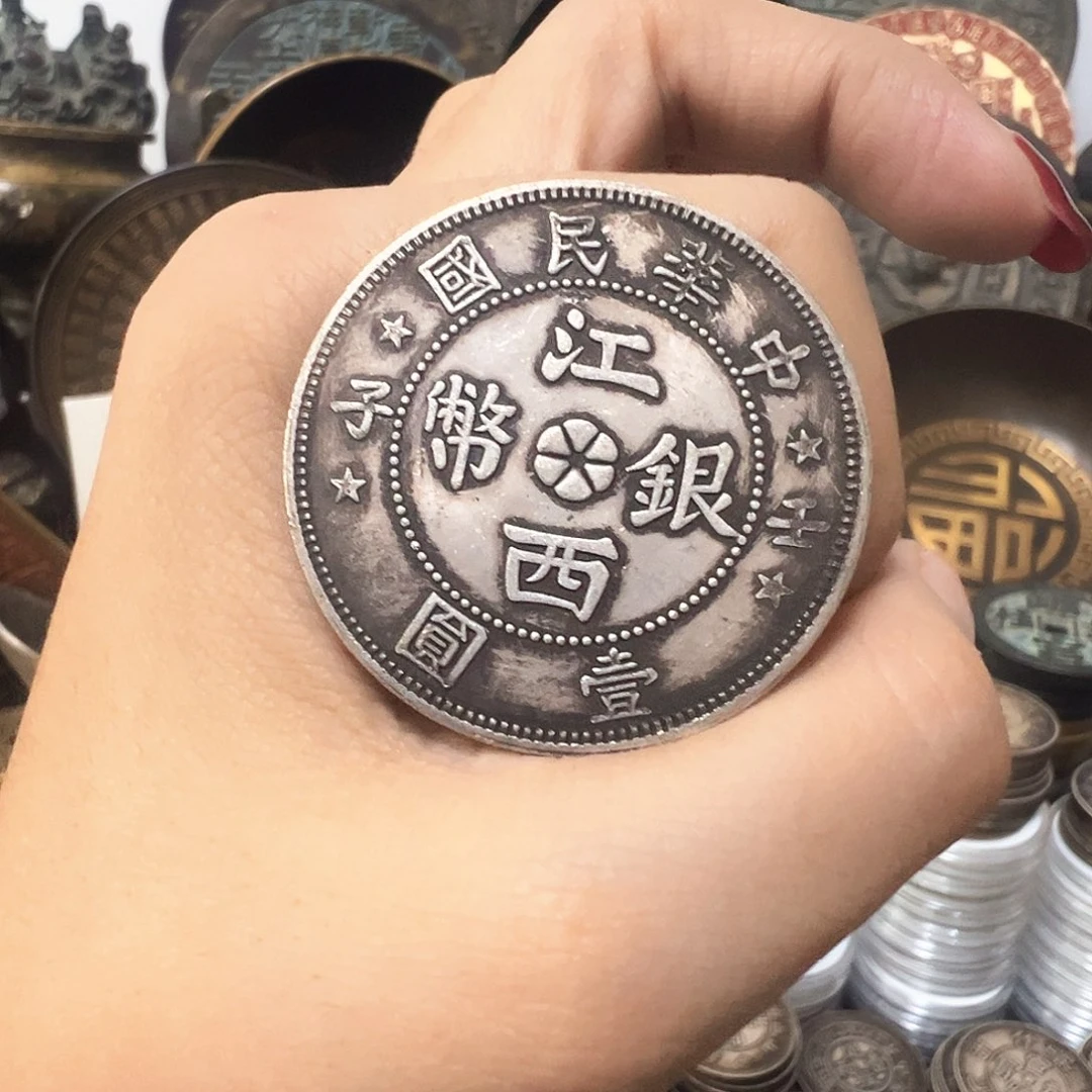 金属复古风格摆件