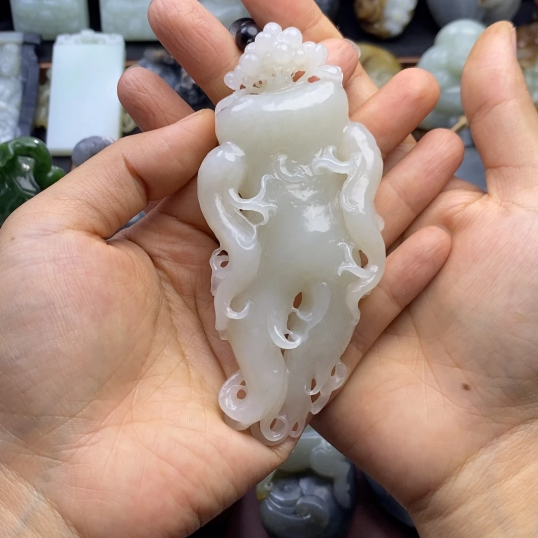 和田玉未镶嵌挂件