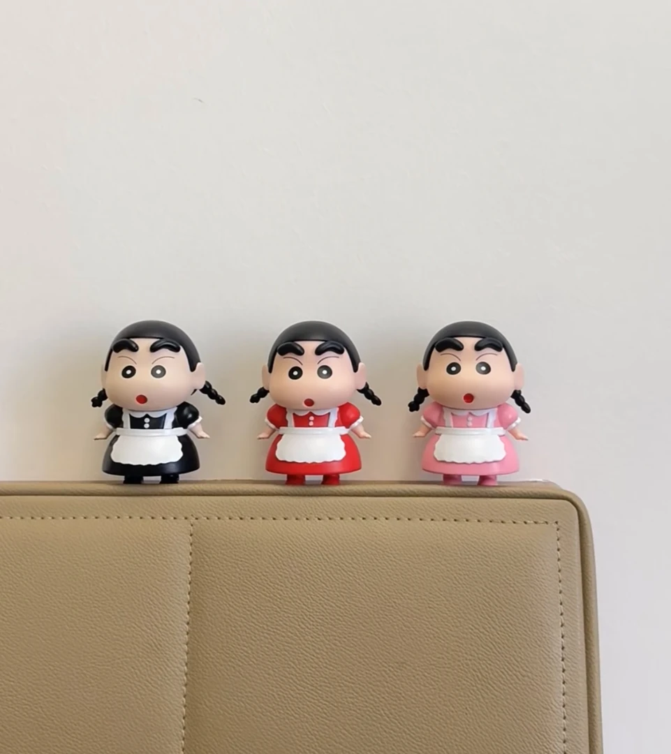 女仆小新可爱网红潮玩蜡笔小新cos女仆系列裙子野原新之助摆件