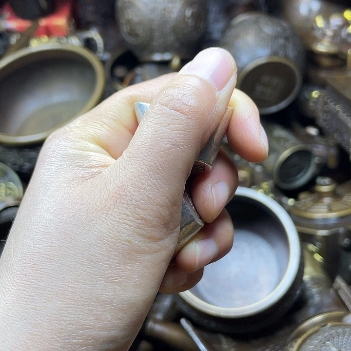 全是铜铜铜器铜器
