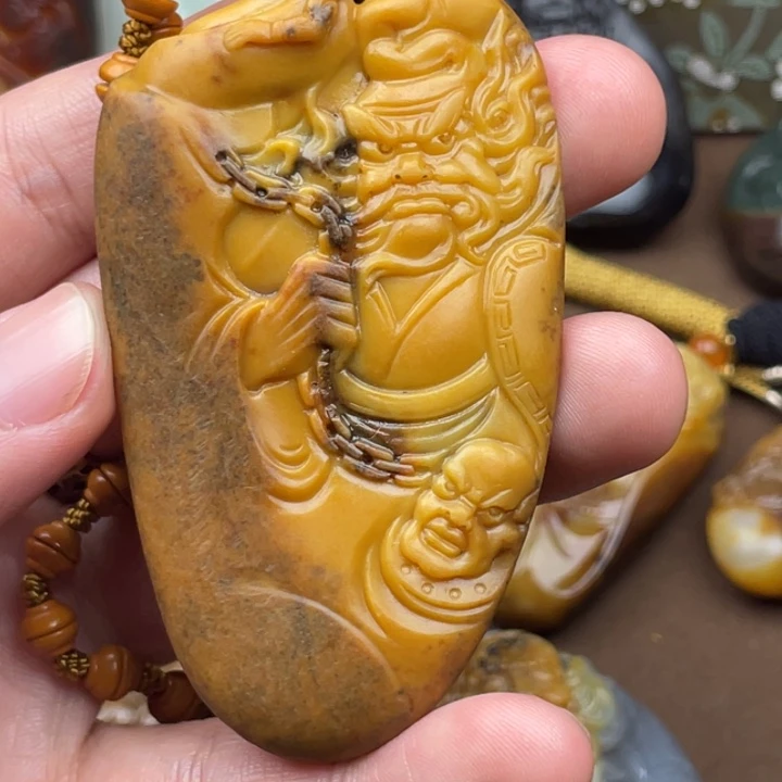 未镶嵌和田玉把件慎*
