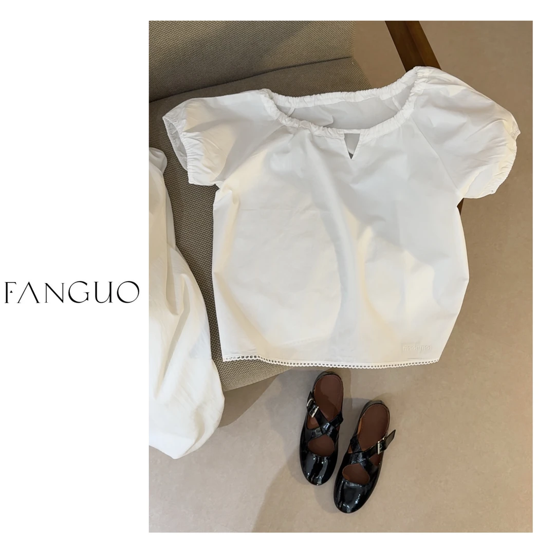 韩国原厂！m*moi 刺绣少女感爆炸 抽绳一字肩花边短袖衬衫女B25381