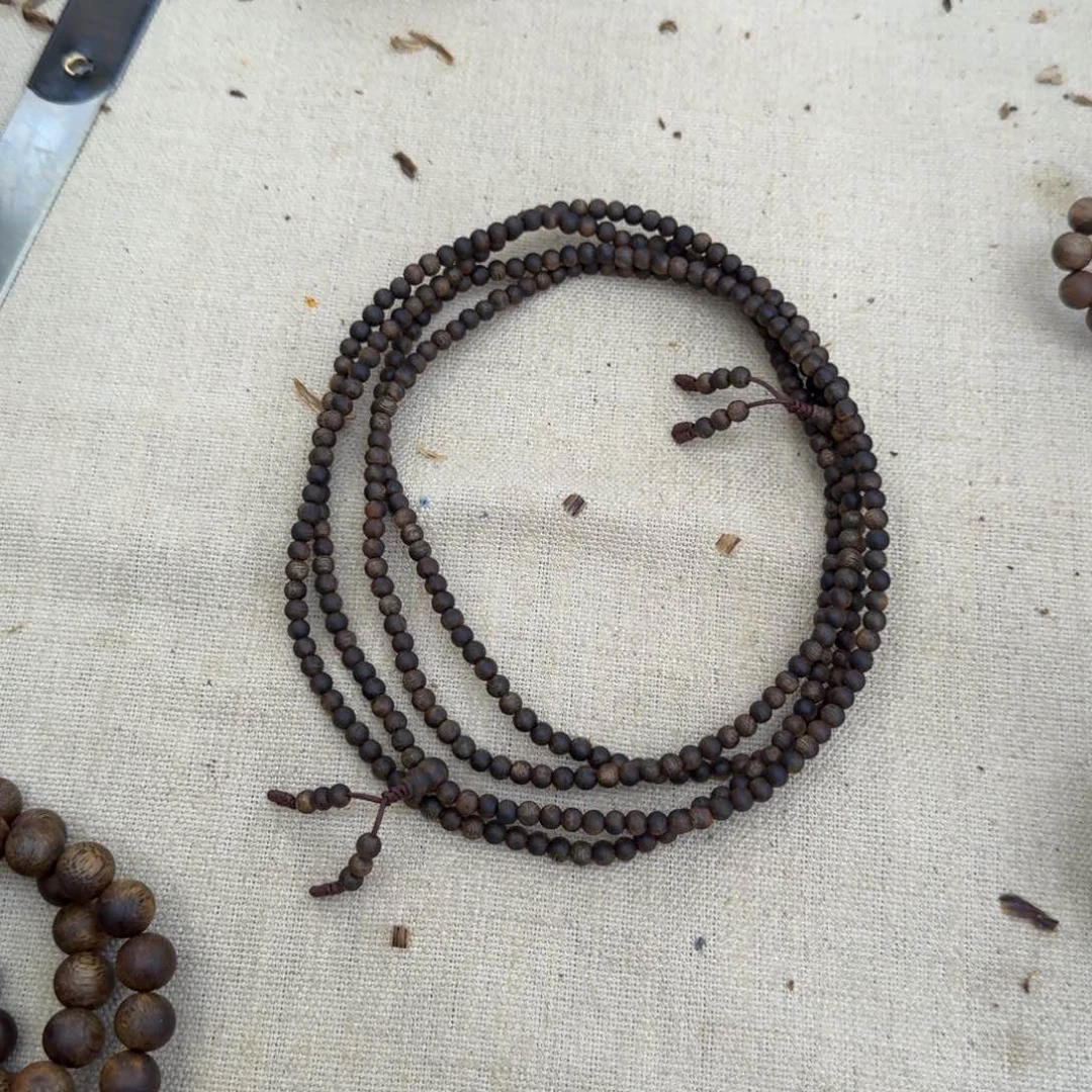 沉香手串绿奇楠沉水多圈约0.4-9多样性发一条