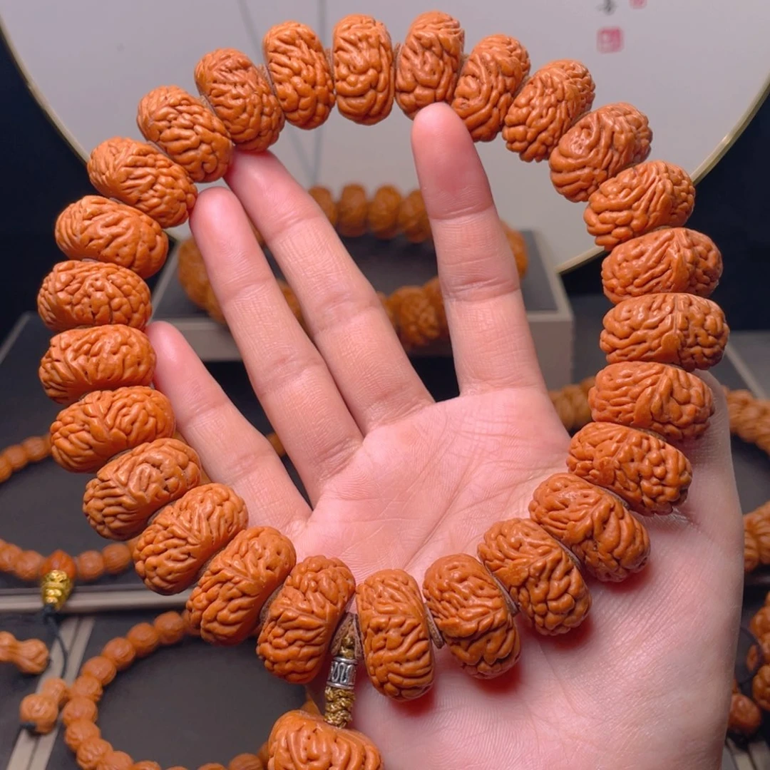 吊坠桃核麒麟手持