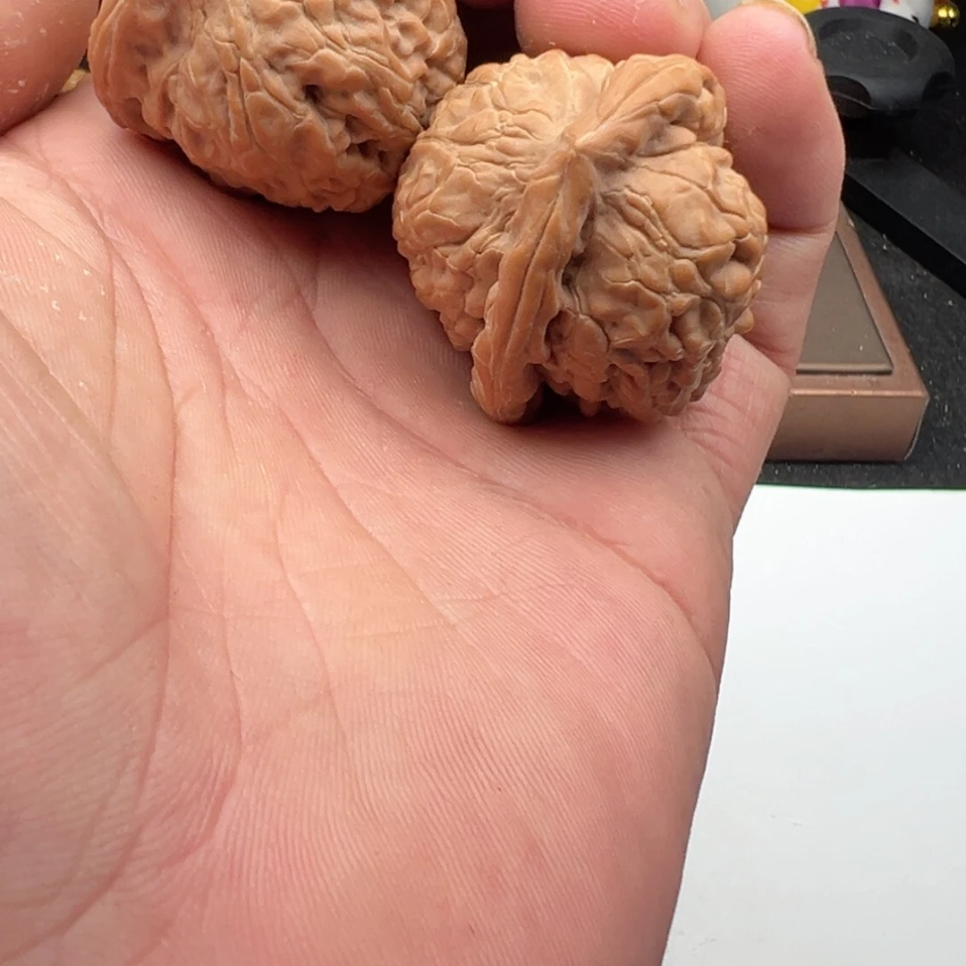 文玩核桃把件金字塔38