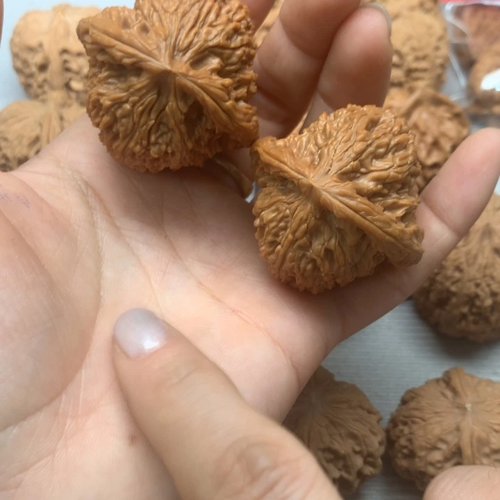 文玩核桃把件全品南疆石43