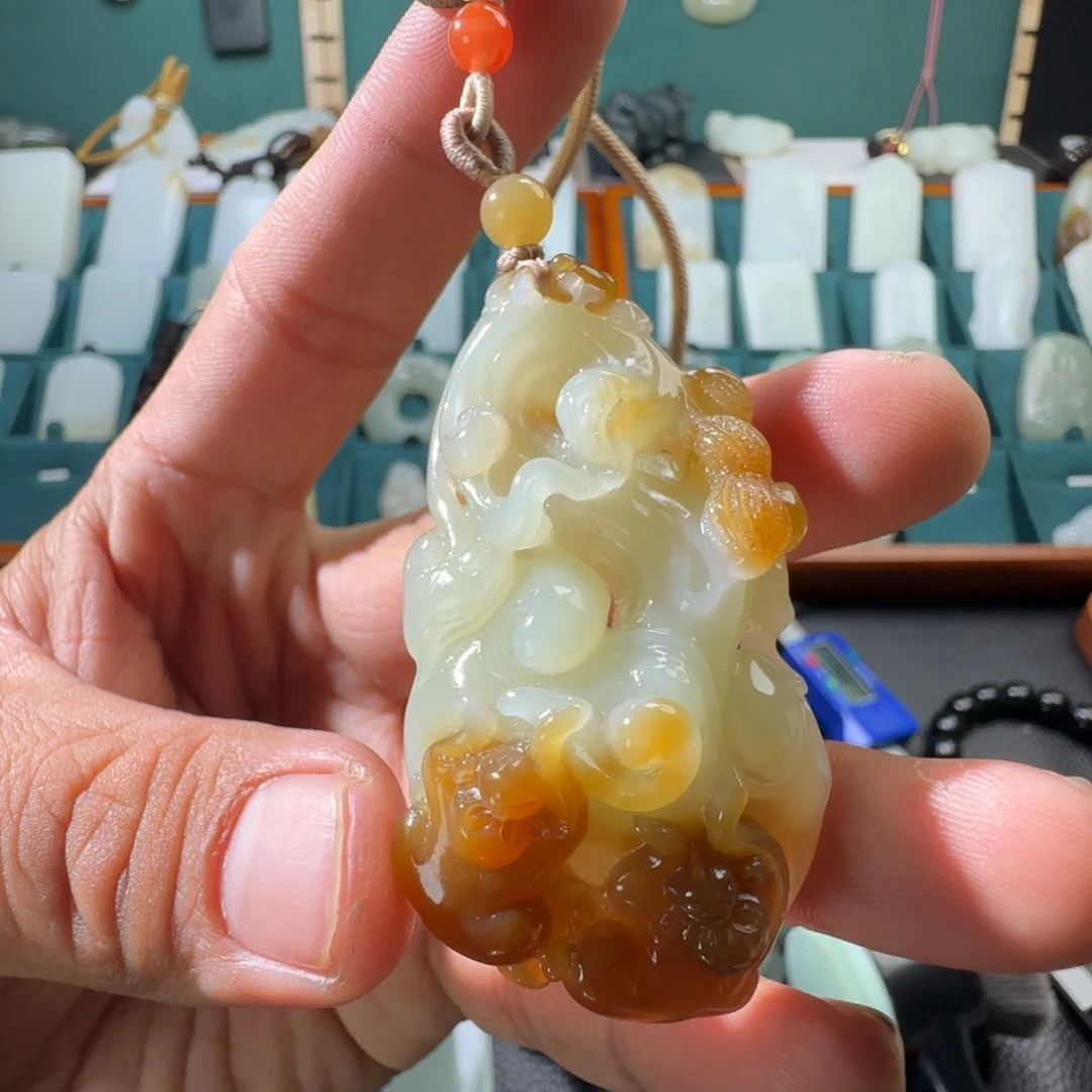 和田玉挂件未镶嵌