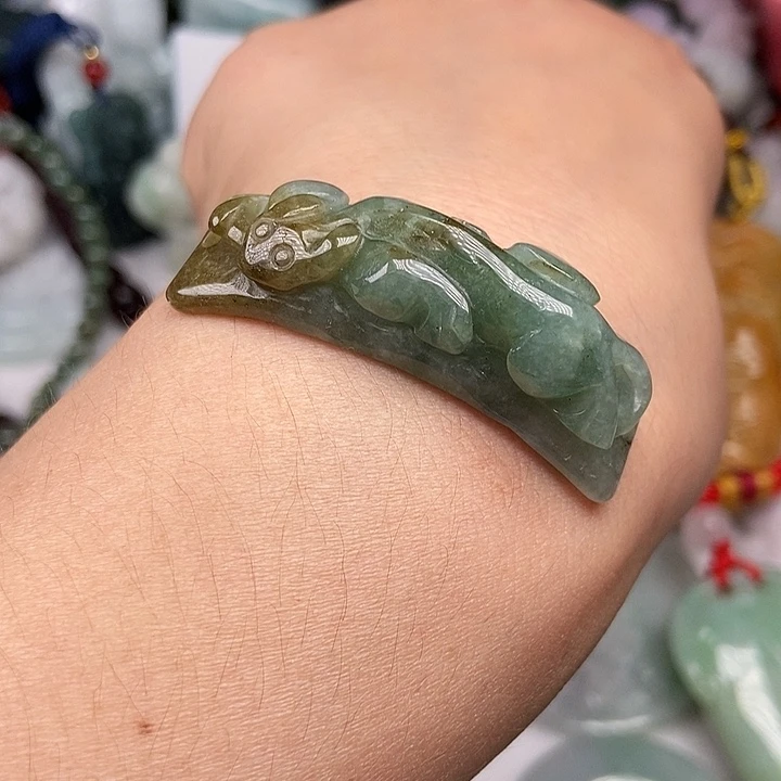 未镶嵌挂件翡翠翡翠