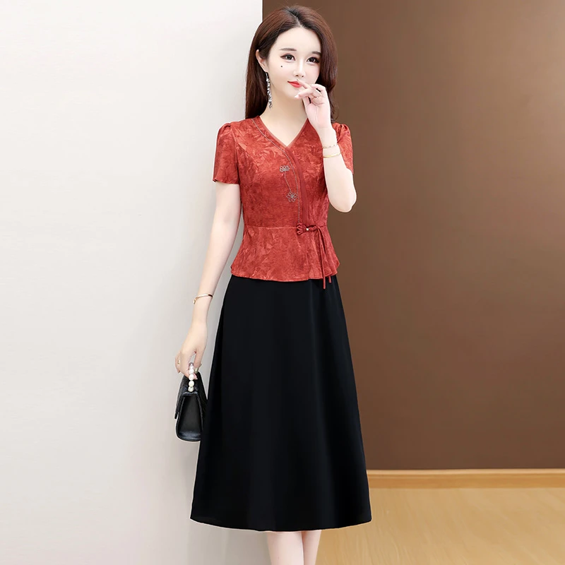 25127夏新国风绣花拼接假两件妈妈裙时尚大气 减龄显瘦遮肚中长款