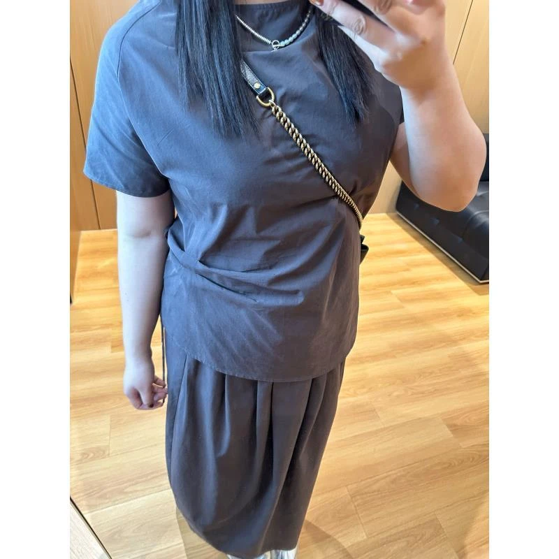 TAOJIA FAMILY【慵懒套装】设计感显瘦大码T恤+休闲A字半身裙TS0005