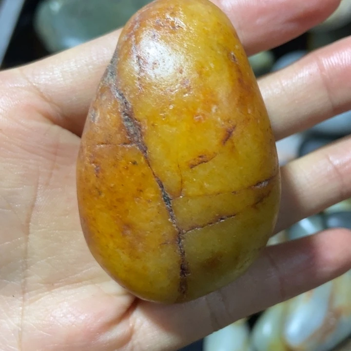 未镶嵌和田玉（糖玉）挂件