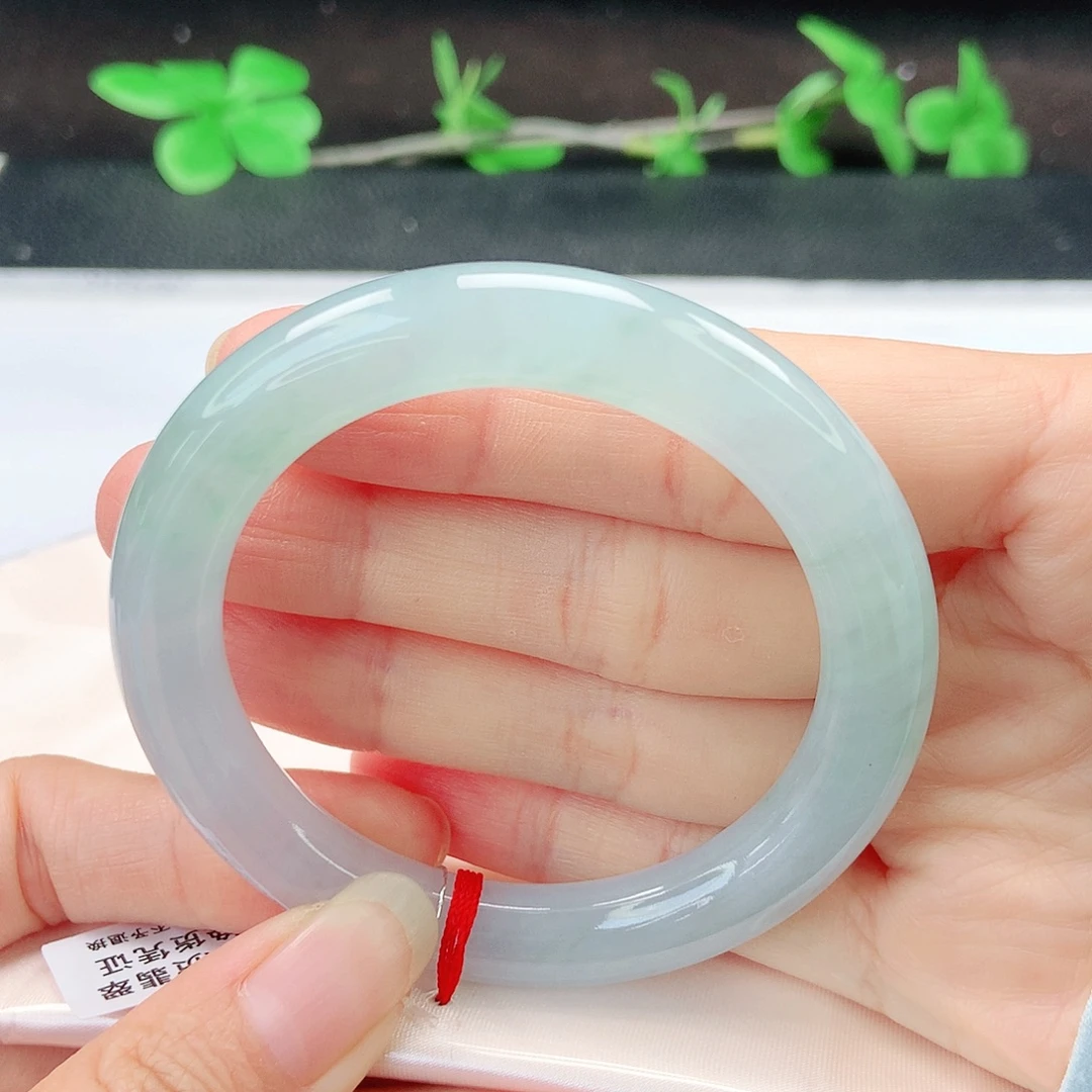 翡翠未镶嵌手镯（圆镯）52圆