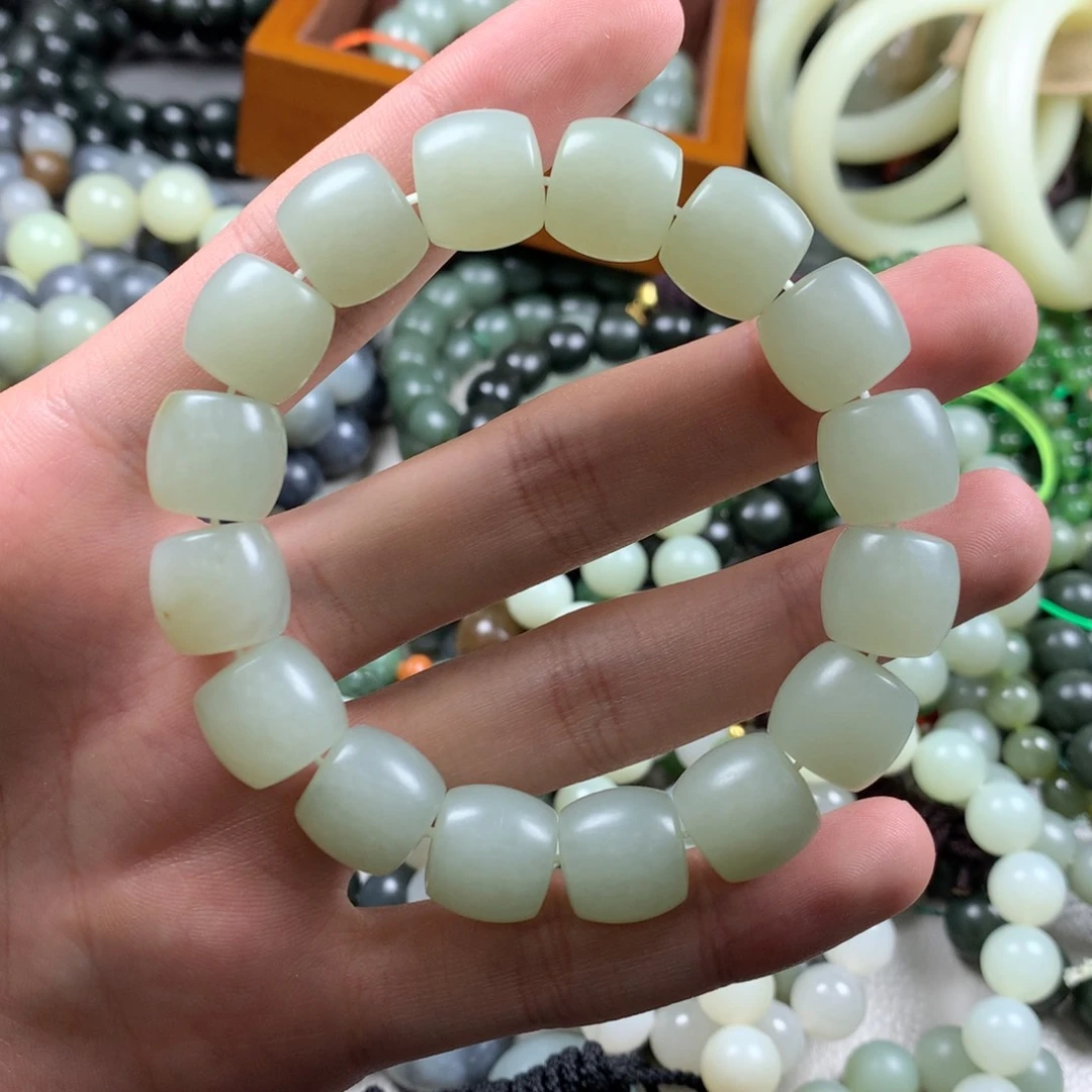 手串未镶嵌和田玉