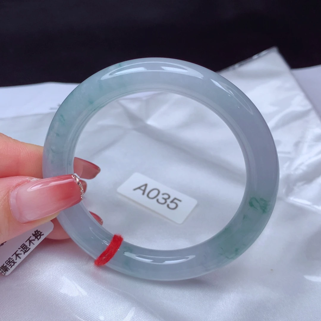 翡翠手镯未镶嵌手镯54