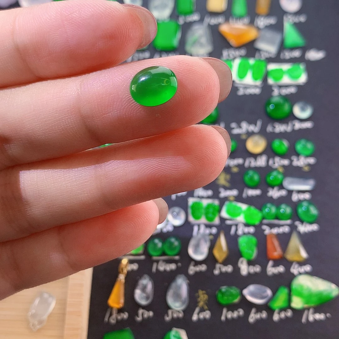 翡翠未镶嵌颈饰纯天然翡翠a货