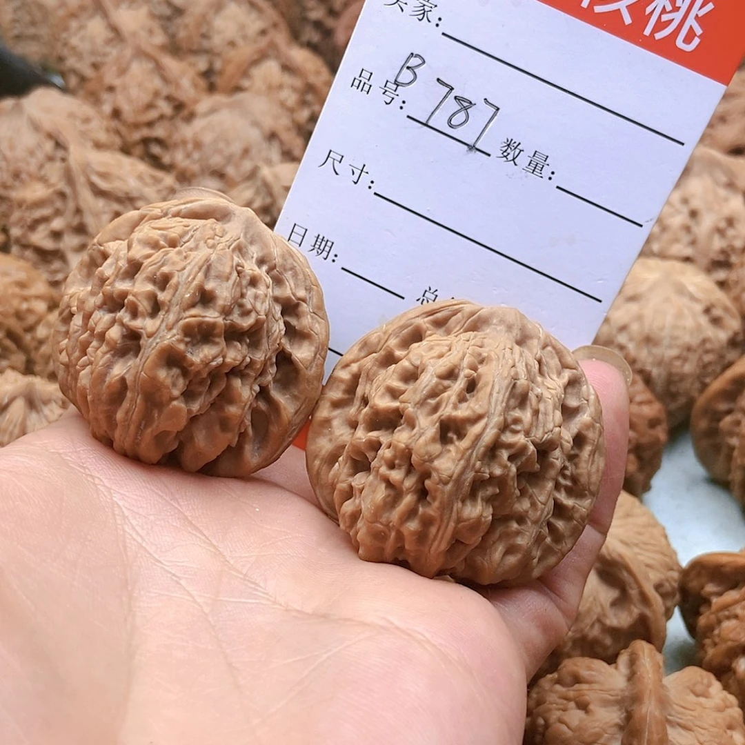 把件桃核安**树787号平谷楼子41尺