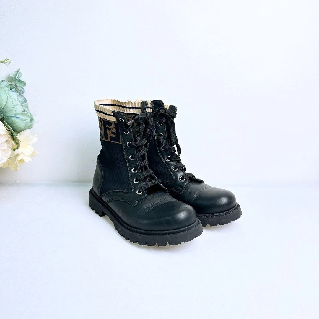 99新/Fendi/芬迪/马丁靴/35码/Xspn5428