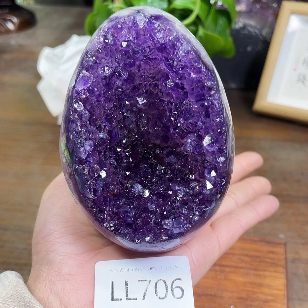 未镶嵌水晶大型摆件（非配饰）