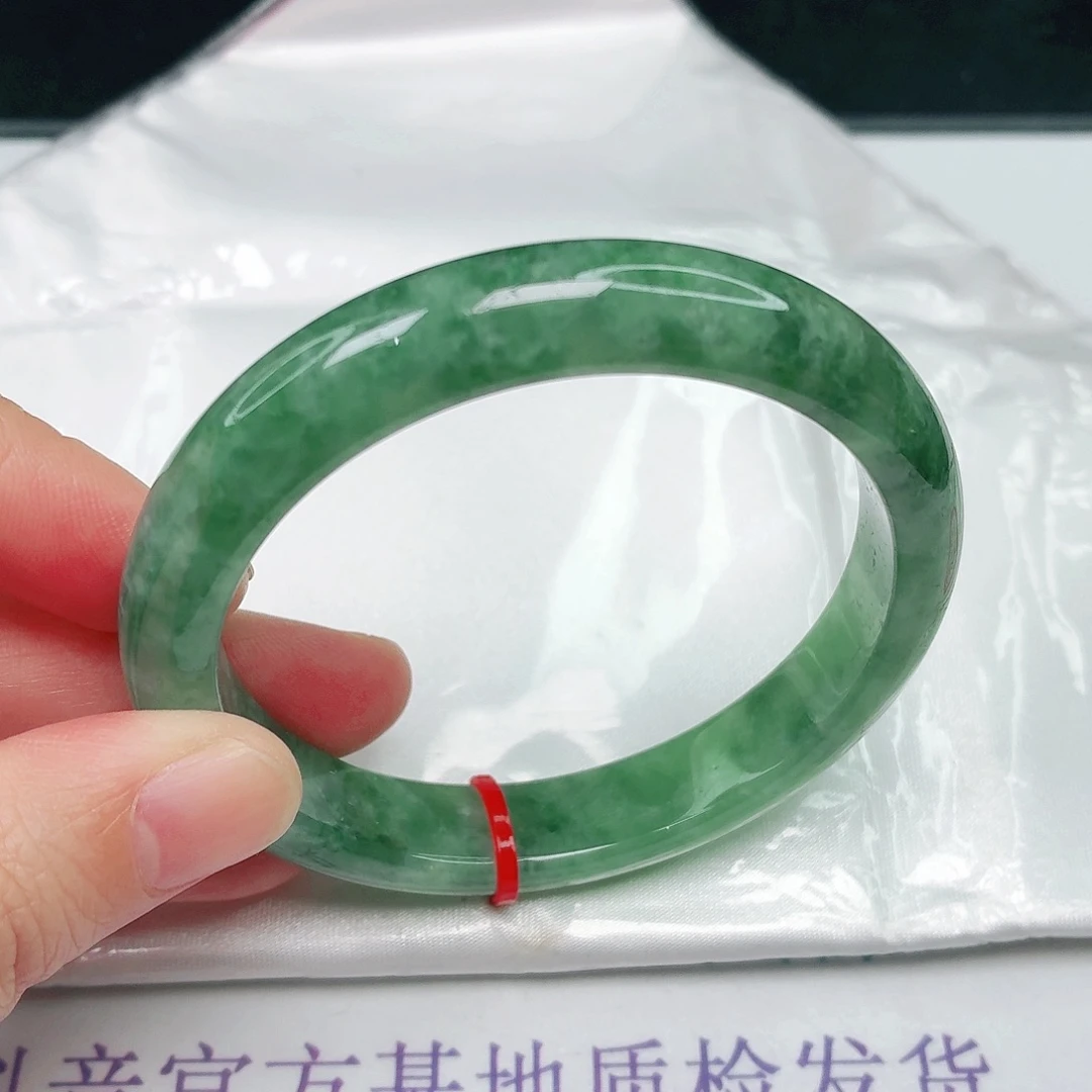 未镶嵌手镯翡翠56