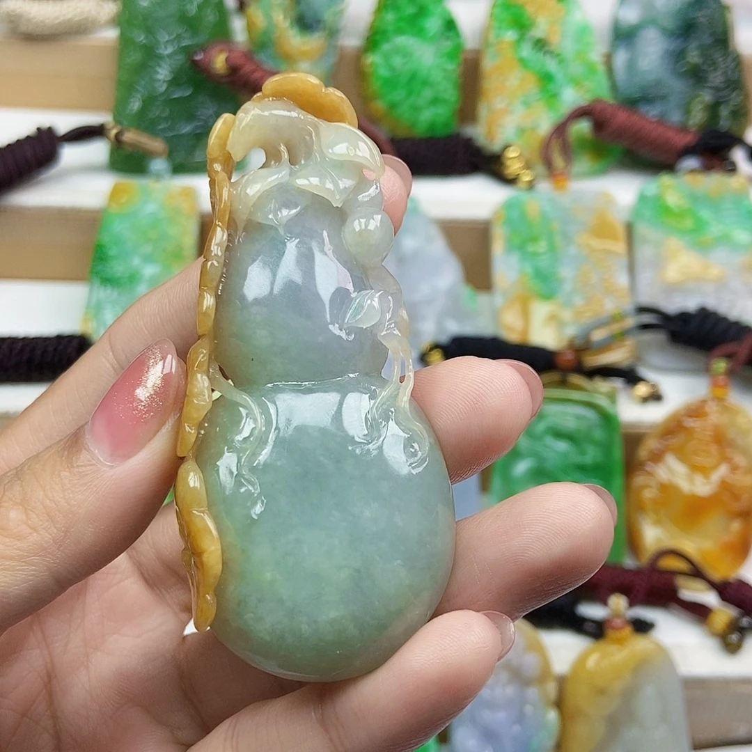颈饰未镶嵌翡翠天然翡翠Ａ货