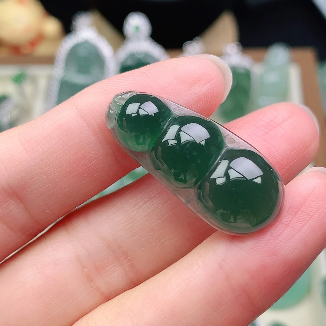 愛***翡翠银S925镶嵌颈饰吊坠