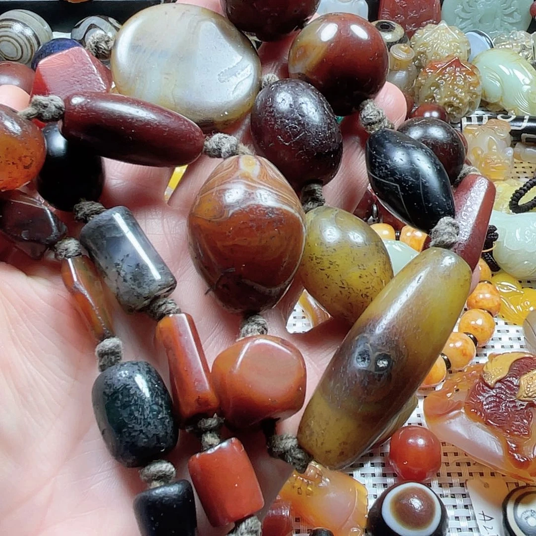 玛瑙/玉髓挂件未镶嵌