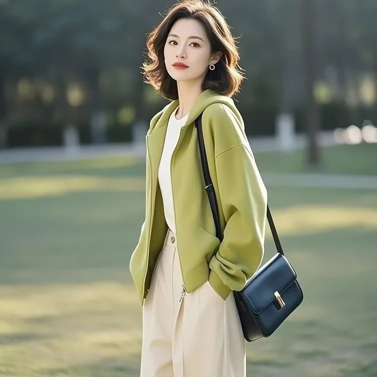 春秋冬新款连帽开衫卫衣外套早秋简约韩系短外套宽松百搭上衣女