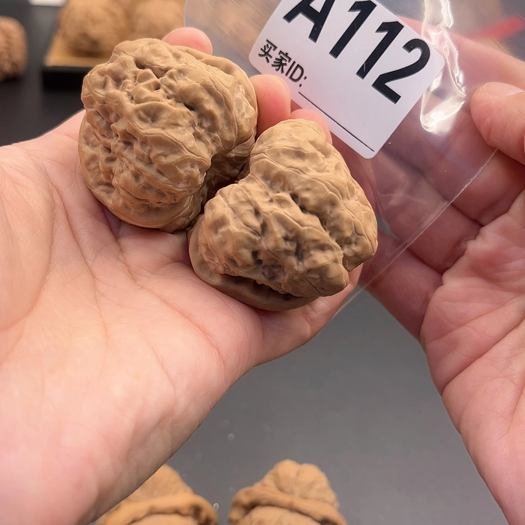 桃核把件笑****温蛙蛙福利43