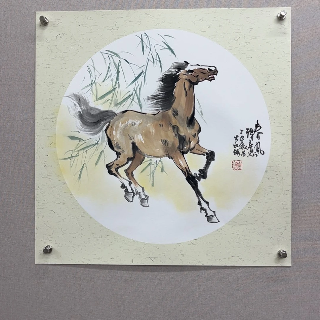 国画艺术家真人手绘