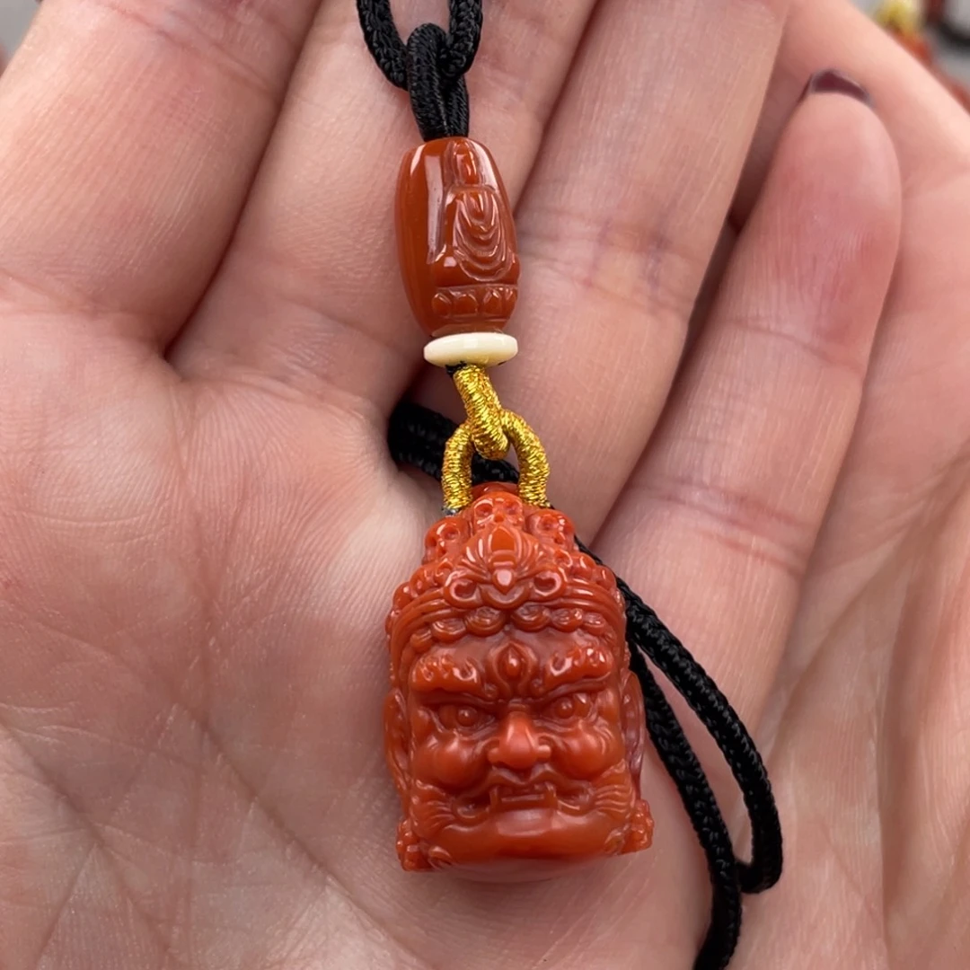南红玛瑙未镶嵌颈饰