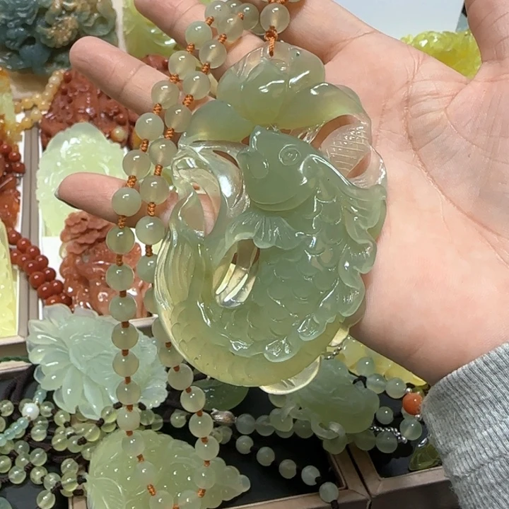 未镶嵌蛇纹石玉吊坠三*主