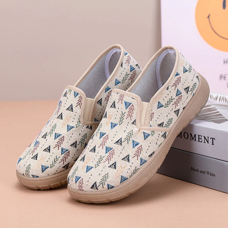 爆款25老北京布鞋新款防滑软底透气厚底妈妈舒适休闲鞋一脚蹬春秋