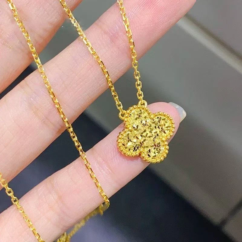 Y-6303  时尚5G精工碎冰冰四叶草吊坠  + 专柜礼盒