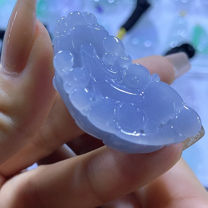 翡翠未镶嵌颈饰天然翡翠A货吊坠