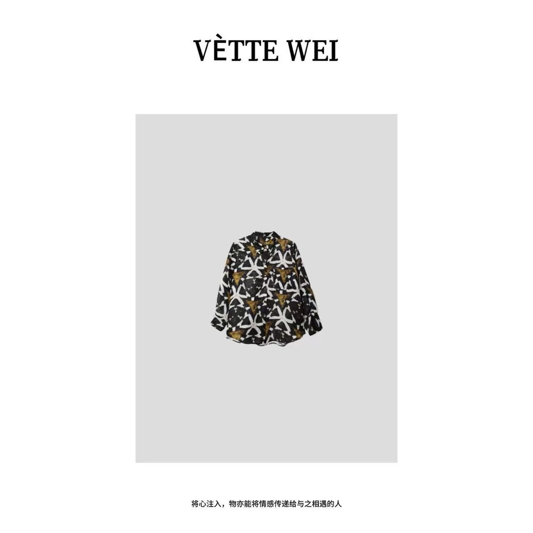 VÈTTE WEI   亚美尼亚图腾印花衬衫   F09200303
