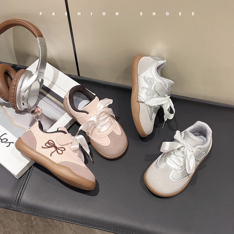 韩系芭蕾风女童2025年春秋新款软底防滑板鞋蝴蝶结百搭舒适休闲鞋