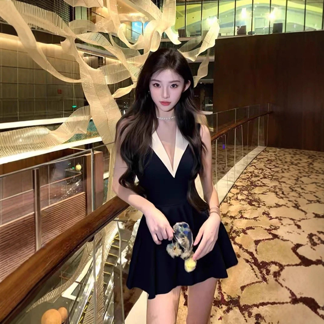 撞色拼接黑色露肩连衣裙韩系性感风名媛气质生日裙子黑色连衣裙