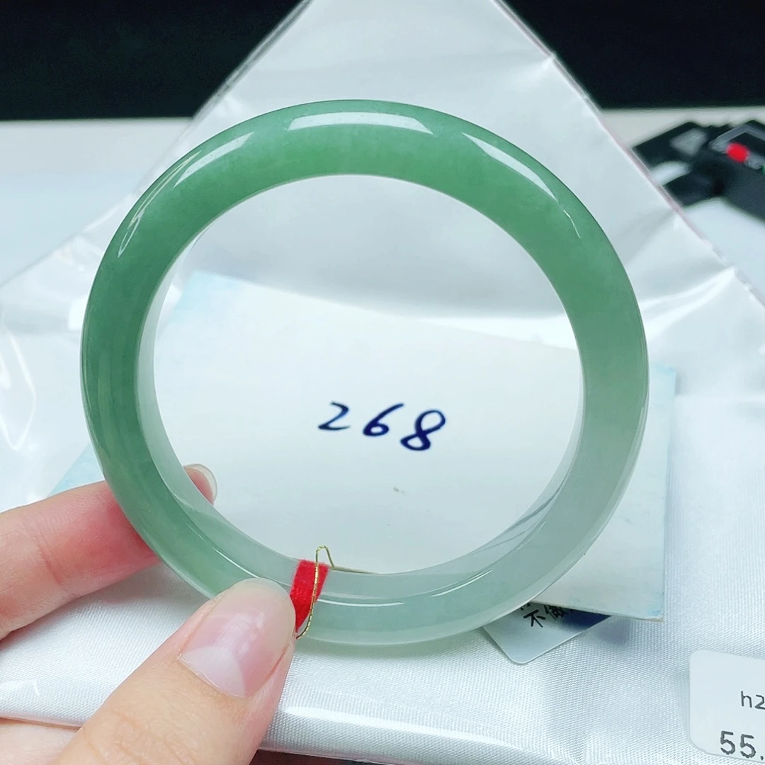 翡翠未镶嵌手镯正圈55.5