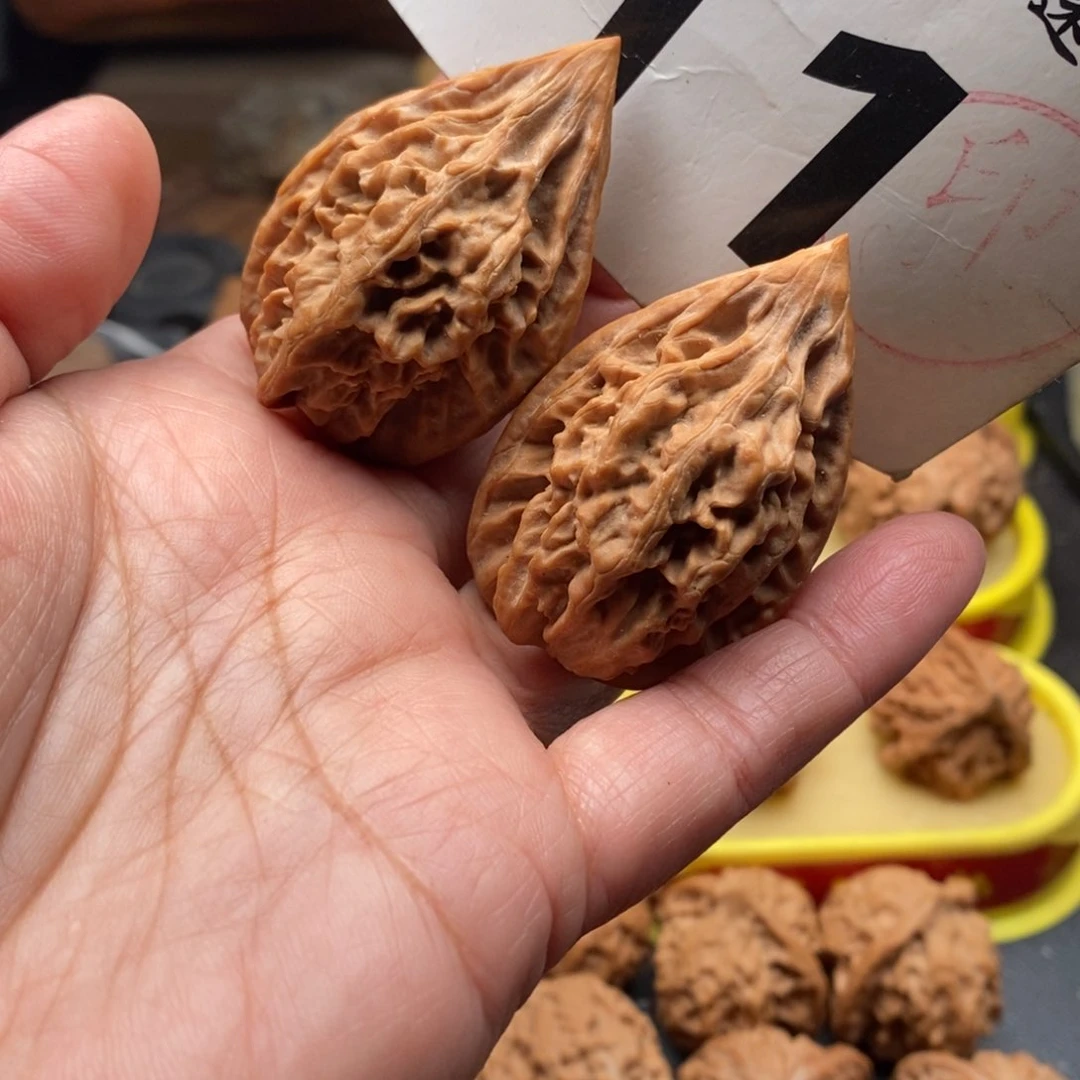 把件文玩核桃红缨枪