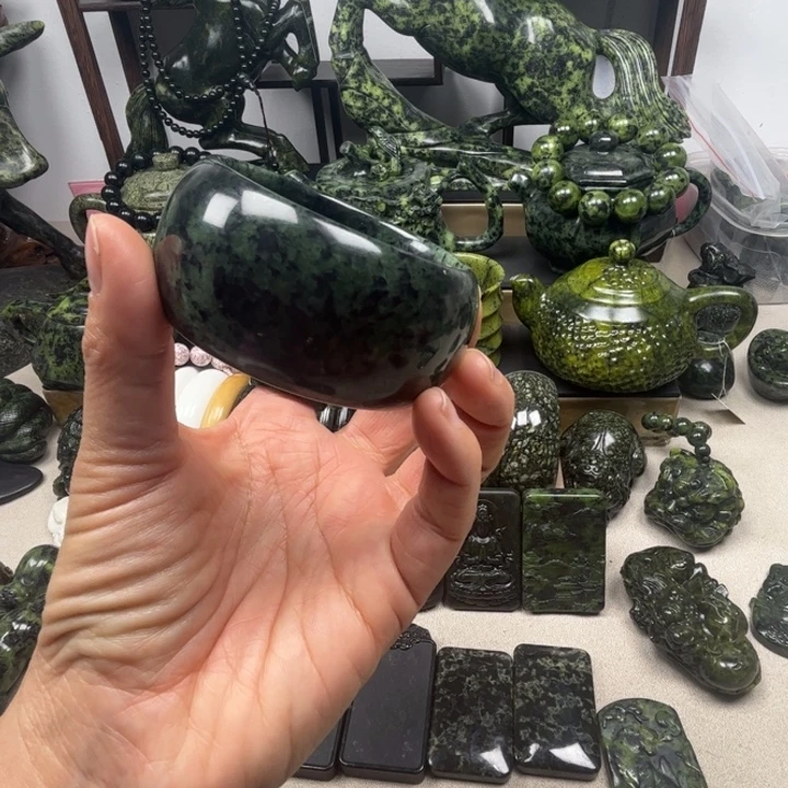 蛇纹石玉未镶嵌手镯微瑕轮胎手镯