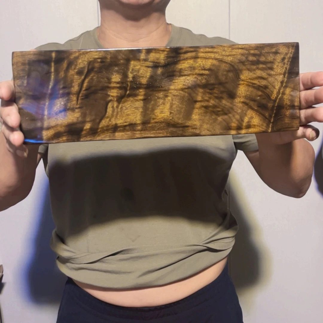 【闪购商品】金丝楠?***?