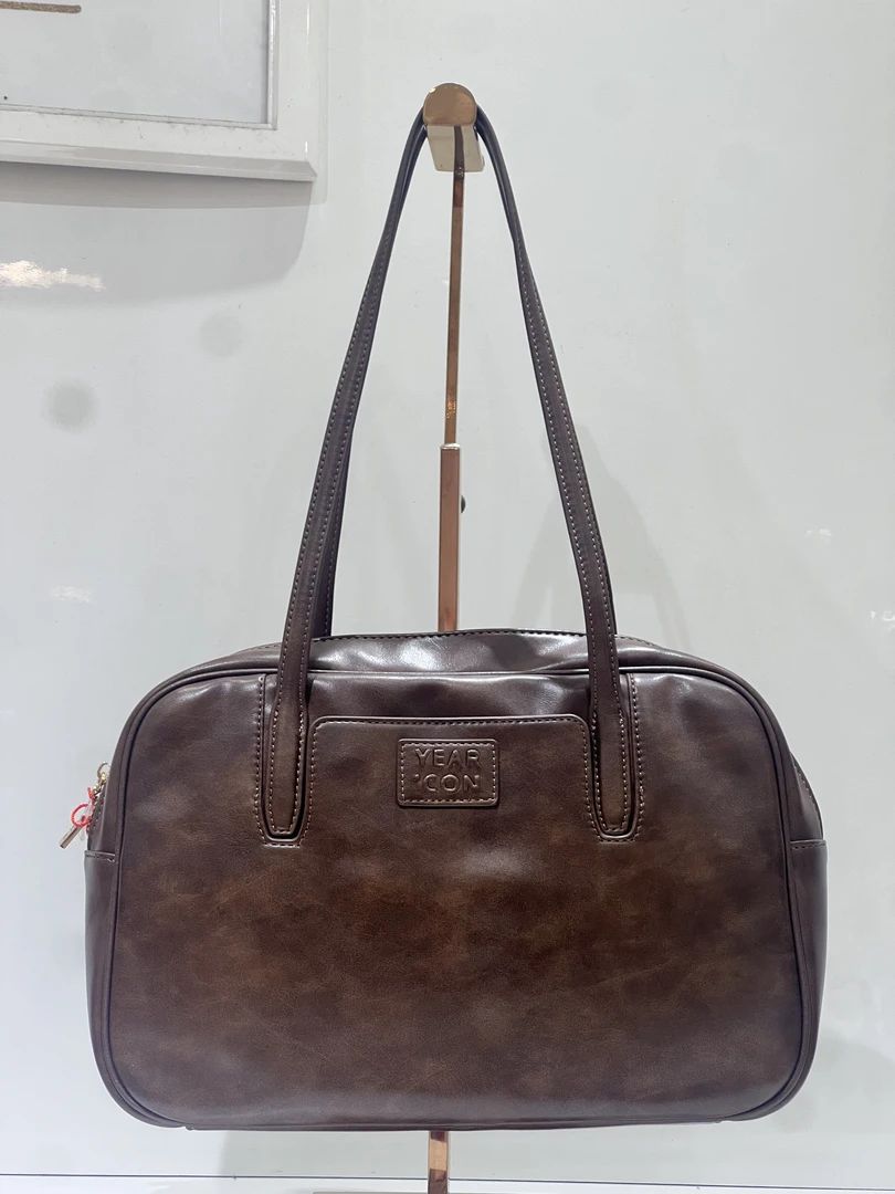 意尔康女包2025新款单肩高级百搭女包55Y20309-120