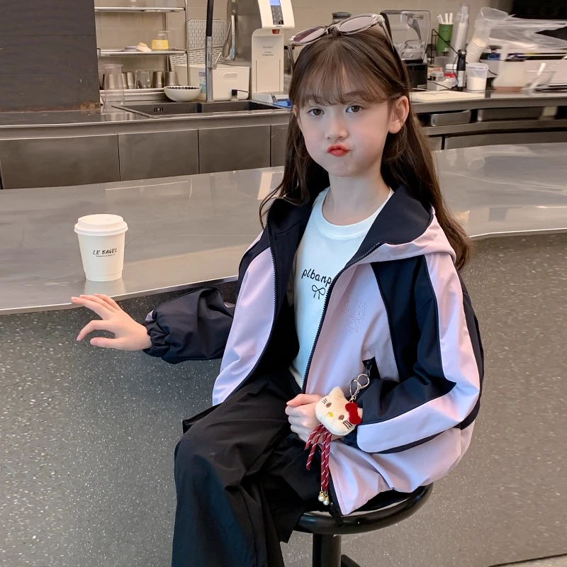 女童外套春秋款2025新款洋气儿童装秋装双面穿上衣大童连帽冲锋衣